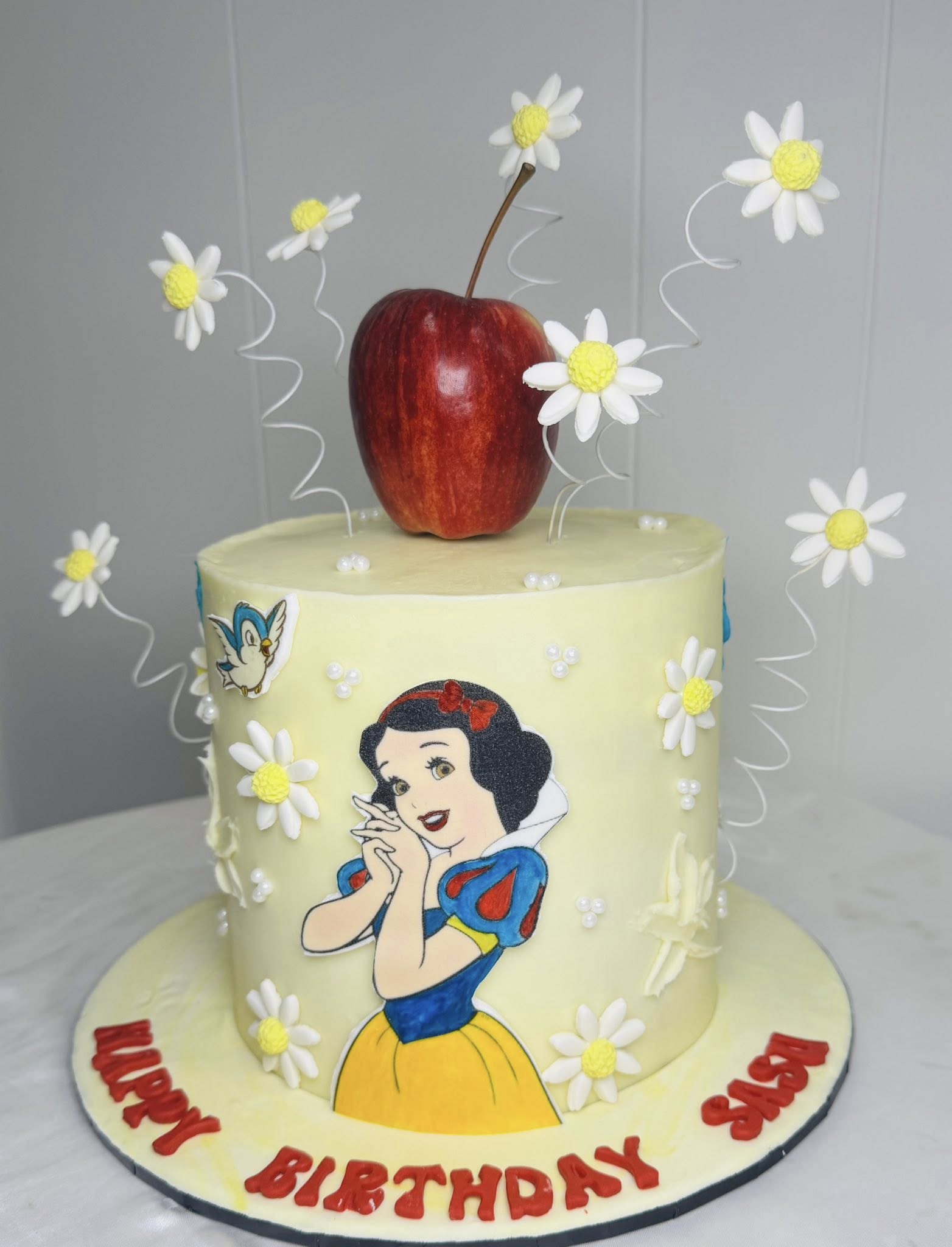 Snow White Cake